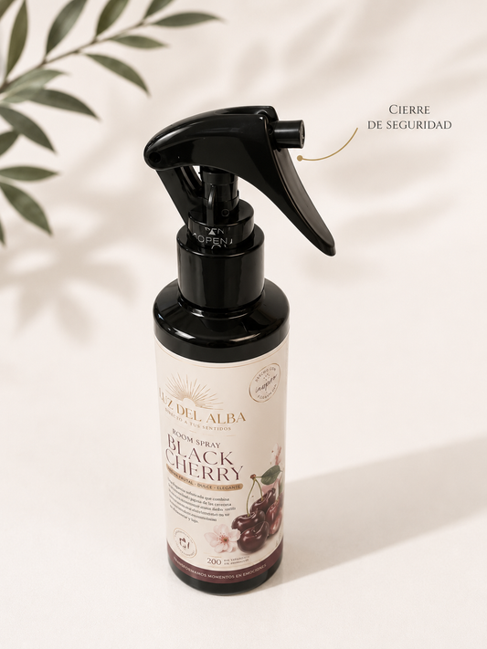 Room Spray Black Cherry 200 ml- Ambientador textil y hogar- Luz del Alba