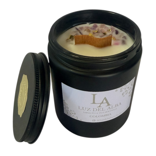 Vela Joyas del Caribe Colombia