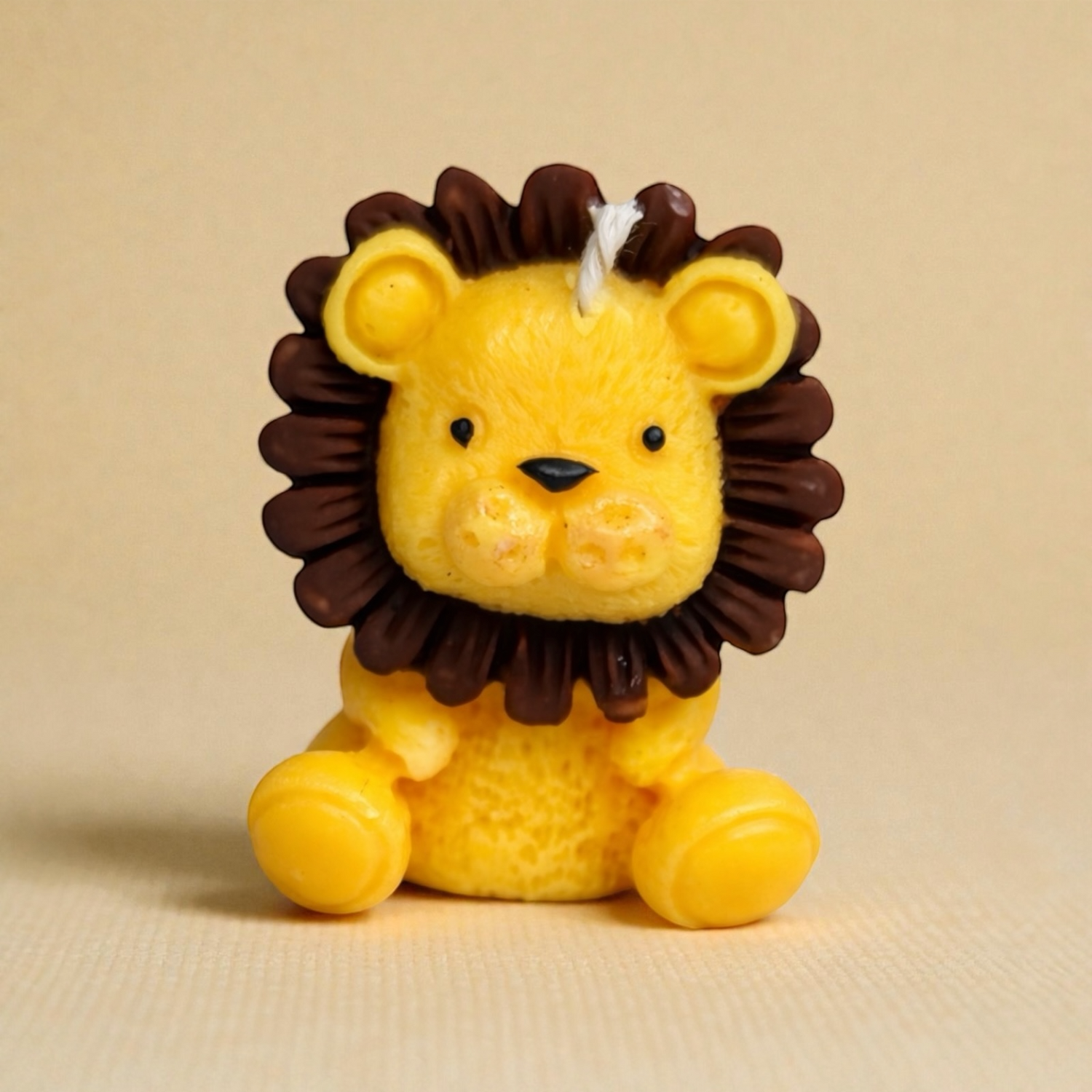 Vela en forma de león